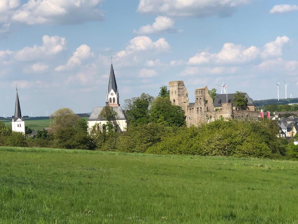 Am Apfelbaum, Ein Ferienhaus Zwischen Rhein Und Mosel Kastellaun Exterior foto
